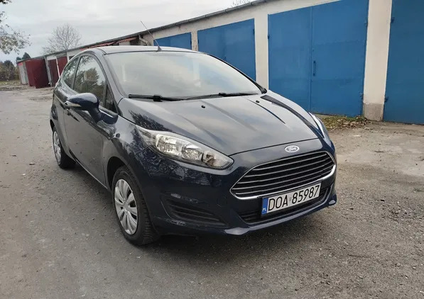 ford dolnośląskie Ford Fiesta cena 17900 przebieg: 157000, rok produkcji 2015 z Krobia